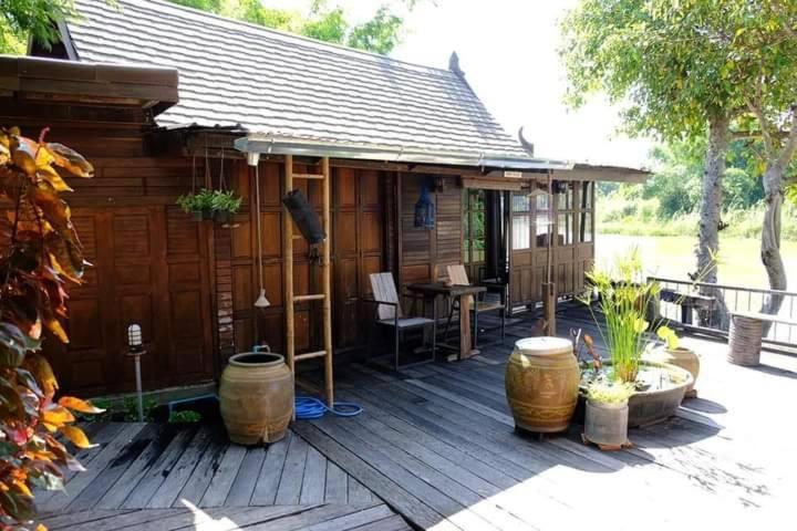 Rustic​ Charm​ Suphan​ Ban Tha Pong 外观 照片