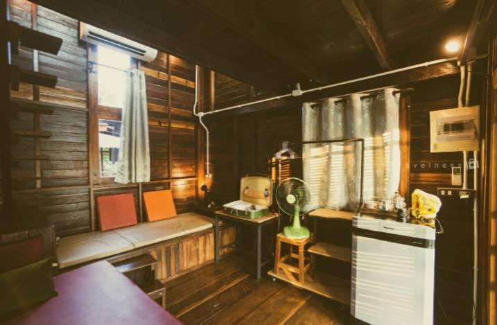 Rustic​ Charm​ Suphan​ Ban Tha Pong 外观 照片
