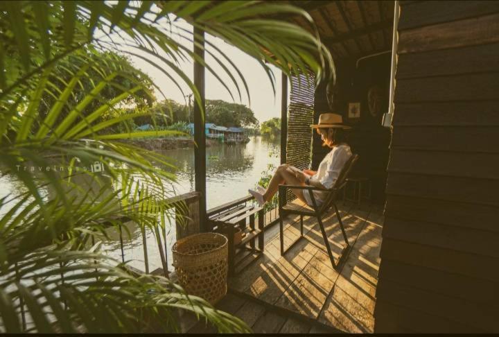 Rustic​ Charm​ Suphan​ Ban Tha Pong 客房 照片