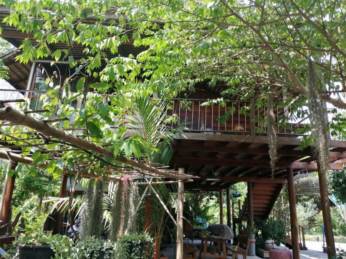 Rustic​ Charm​ Suphan​ Ban Tha Pong 外观 照片
